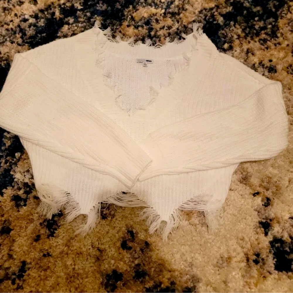 White Frayed Hem Sweater